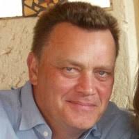 40+ "Stuart Elliot" profiles