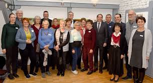 Familienbildungsstätte heidenheim kurse und angebote für alle generationen in und um heidenheim. Heidenheim Caring Community Geht Weiter Engagiertestadt