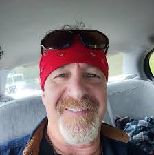 CON ARTIST WARNING: Four Corners area THOR HARALDSDON aka DAVID GENE FORD.  Two weeks ago he hit our business for $16,000 in merchandise but we caught 