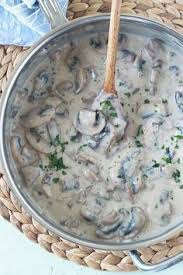 Sauce Aux Champignons Facile Avec Ou Sans Creme Recette Sauce Aux Champignons Recette Cuisine Culinaire