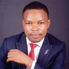 Emmanuel Bassey's Instagram, Twitter & Facebook