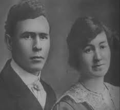 Florence Lavinia “Vin” Gladding Moffett (1896-1974)