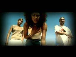 Valezka, kool savas] du meinst ich bin nicht mehr down und dope, aber deine eltern haben ein haus und boot du brauchst weder fame noch dir ein auto zu holen sondern rhymes die zum instrumental passen und flowen. Kool Savas Haus Boot Lyrics Genius Lyrics