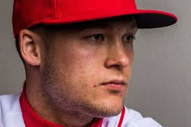 Reds top prospect Nick Senzel will have surgery to remove bone spurs