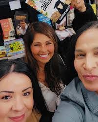 Bertha Barraza's Instagram, Twitter & Facebook