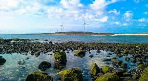 因為玄武岩，澎湖入選世界遺產潛力點 因為最美麗海灣，世界看見澎湖 因為生態保育，澎湖讓資源永續 因為包機直航，澎湖之美躍升國際 因為縣府努力，澎湖人民有著淡淡的幸福、有著驕傲的光榮感 讓我們一起來禮讚澎湖吧! æ¾Žæ¹–æµ·åº•æ¼«æ­¥ æµ®æ½› æ½›æ°´ æ¾Žæ¹–æ°'å®¿æ²™ç˜åŸŽå ¡è§€æµ·åˆ¥å¢…
