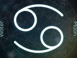 Cancer is situated to the east of gemini and to the west of. Cancer Zodiac Sign 7 Personality Traits That You Ll Find In A Person Born Under The Cancer Zodiac Sign