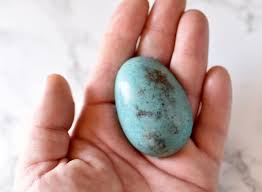 Place the eggshells in an oven heated to 300 f for 10 minutes to dry them out and kill any bacteria. How To Make Chocolate Easter Eggs That Impress And Couldn T Be Easier