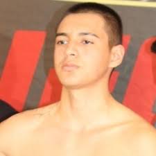 Ángel Escobar vs. Diego Tapia, UWC New Blood 8