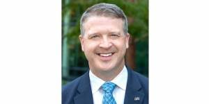 Nevada partnership tries to shrink size of mustang herd