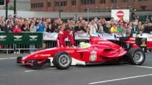 Pas pour les deux premières places, propriété des deux clubs de manchester. Liverpool F C Superleague Formula Car Youtube