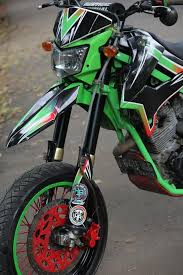 Yamaha scorpio 2009 yg standarnya msh kurang terlihat lbih gagah kini saya modif hampir semuanya saya rubah,,,hanya mesin. Yamaha Scorpio Rasa Supermoto Klx 250 Otosia Com