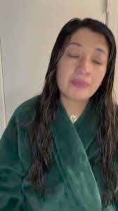 Video Review of Olay Total Effects 7-in-1 Day Cream Normal SPF15: Gold 1.7  oz by {{userName}}