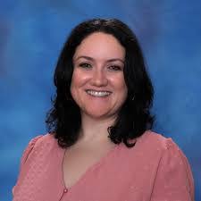 Andrea Cousins's Instagram, Twitter & Facebook