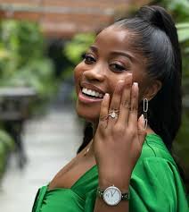 Daughter of Zion and designer, Veekee James is engaged to her answered  prayers. Congratulations to her.