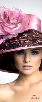 Elaine Benjamin (lynben123)