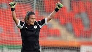 Nadine angerer hat in ihrer zwanzigjährigen fußballkarriere viele erfolge erzielt. Nadine Angerer Themenseite