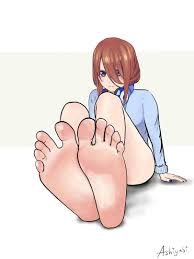 Miku Nakano Feet | Scrolller