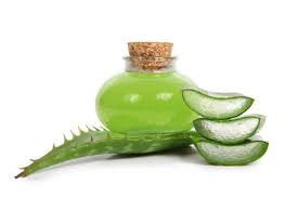 Mix the rosewater and french clay in a wooden, glass or pottery mixing bowl. How To Make Your Own Cucumber Face Mask The 7 Best Recipes