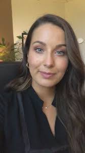 Andrea Jablonski's Instagram, Twitter & Facebook