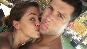 Vanessa mai und ehemann andreas ferber sind glücklich verheiratet. Vanessa Mai Musste Fast Ein Jahr Um Ihren Andreas Ferber Kampfen