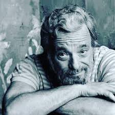 Dale Vickers's Instagram, Twitter & Facebook