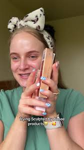 Hydra Lip Sculpted by Aimee Peach