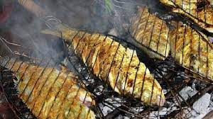Bakar Ikan Saat Tahun Baru Simak Tips Agar Ikan Tidak Menempel Di Alat Pemanggang Tribunnews Com Mobile