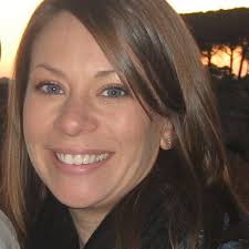 Angie Menendez (@supermamafit)