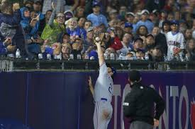 Texas rangers jordan lyles are playing toronto blue jays robbie ray on july 16, 2021, 7:07 pm et at sahlen field. M Spjubaimjz M
