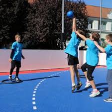 Yvette broch won two world cup medals (silver and bronze) and european championship silver with orange for her sabbatical. Ehf Supports The Beactive European Week Of Sport