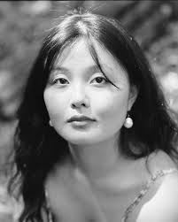 𓇽study member𓇽 𝐏𝐨𝐞𝐭𝐫𝐲 𝐒𝐚𝐥𝐨𝐧 ࿐ྀུ ❀ꦿ ࿐ྀུ ❀ꦿ֗֗ ࿐ྀུ ❀ꦿ֗ ࿐ྀུ ❀ꦿ֗  아로Aro explores indeterminate and fluid materials, the ways they intertwine  and coalesce, and the phenomena that can arise from them.