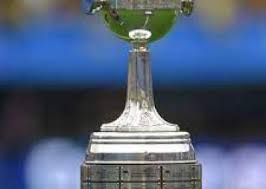 El 05 de junio de 1991 colo colo tocaba el cielo. La Copa Libertadores De Colo Colo A 30 Anos De Su Conquista El Amaule Noticias De Curico Y Talca