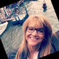 Keri Stepp's Instagram, Twitter & Facebook