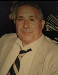 Nellie Phelps's Instagram, Twitter & Facebook