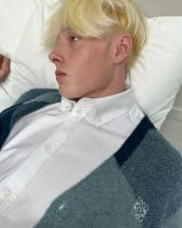 Loewe F/W 24 Pre-Collection Lookbook (Loewe)