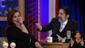 Okan bayülgen'in sunduğu nokta programına gazeteci ve yazar altan tan konuk oldu. Okan Bayulgen Den Eski Sevgilisi Deniz Seki Ye Bana Hangi Sarkiyi Yaptin Magazin Haberleri