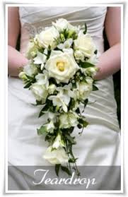 Sure Fire Tips To Choose The Right Wedding Bouquet Size
