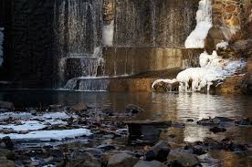 An easy, pretty hike with a waterfall in new jersey's watchung reservation is the lake surprise loop trail. Watchung Reservation New Providence Daily Photo