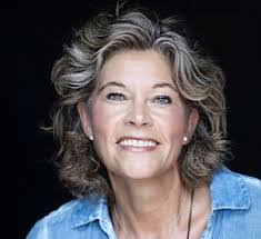 Marie Valentin's Instagram, Twitter & Facebook