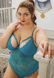 The hot female curves are covered with nylon and the beautiful ladies enjoy the feeling of it on theirgentle skin. Pin On Female Curves