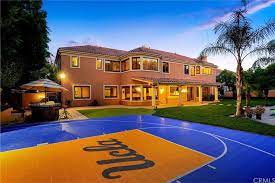Former Ucla Basketball Coach Steve Alford Selling 2 7m Calabasas Home Calabasas Homes Calabasas Mediterranean Mansion