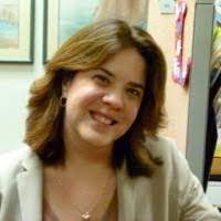 Lisa Kort's Instagram, Twitter & Facebook