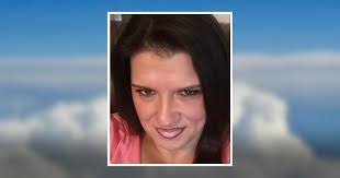 Mia Everett's Instagram, Twitter & Facebook