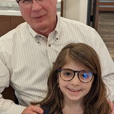 TOP 10 BEST Eyeglass Repair near Glen Cove, NY