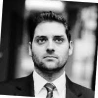 100+ profilů „Hohl“