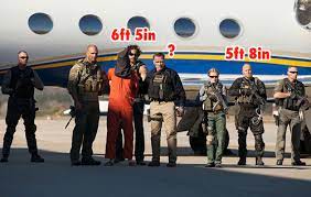 You need to understand that when you're 5′9 or 5′10, and you're standing next to someone who is 6′2 or 6′3, you look comica. Has Arnold Schwarzenegger Been Lying About His Height For Years