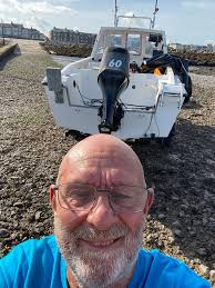 First trip in Miss Fliss for a while with Grant and Chris launching 3 hours 