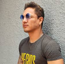 Feels a bit weird spending my 41st Birthday in New Delhi away from loved  ones but I'm glad to be here with TesseracT! This is probably my 8/9th time  here. Lots of