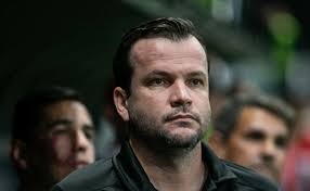 Notícia sobre Daniel Paulista 'ferve' no Sport após recusa